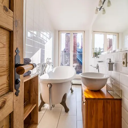 Awesome Old Town Rooftop With Terrace Apartment